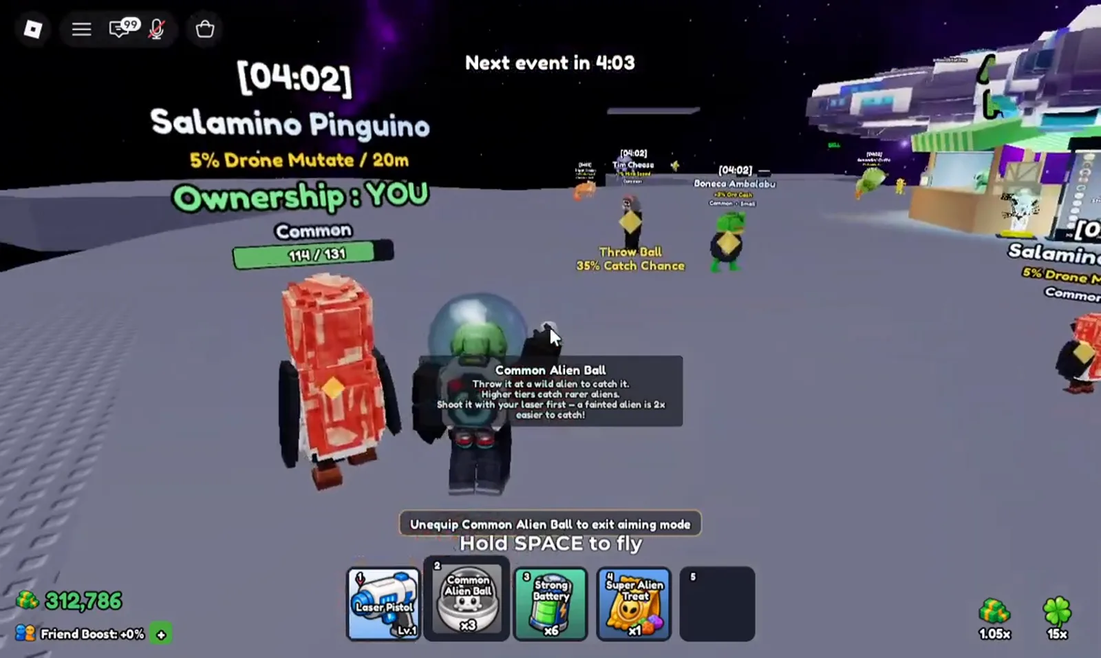 Mine a Planet aiming view where Throw Ball shows a 35% catch chance on the small Common alien Boneca Ambalabu while Salamino Pinguino's HP bar reads 114 of 131 nearby.